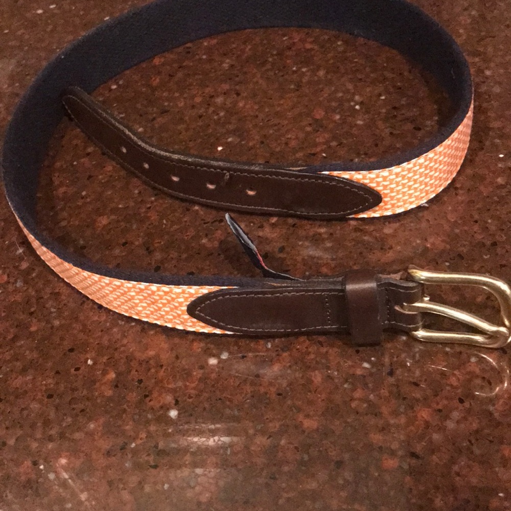 Boys~ Vineyard Vines~ Belt~ Size 30~ EUC